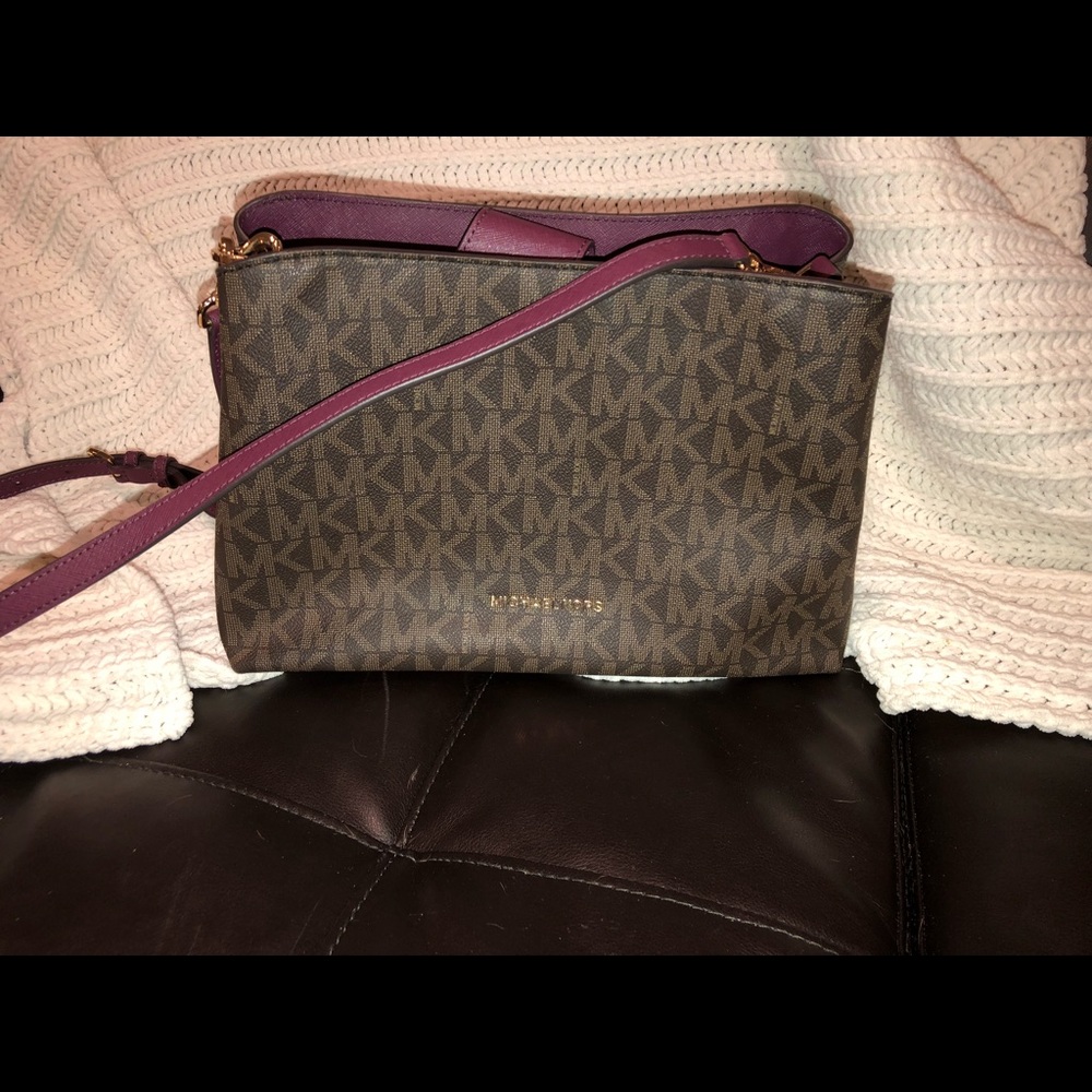 Michael Kors purse
